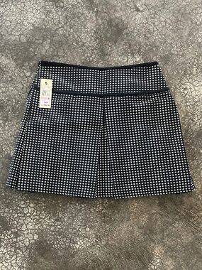 Studio M by Max Studio, Black & White Houndstooth Pleated Skirt, Size 6